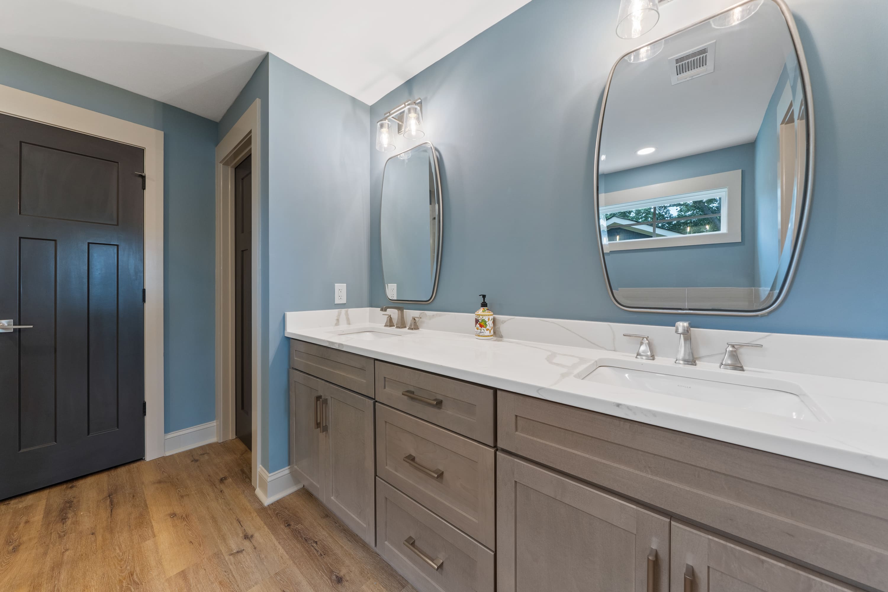 Bathroom Renovation | PAXISgroup