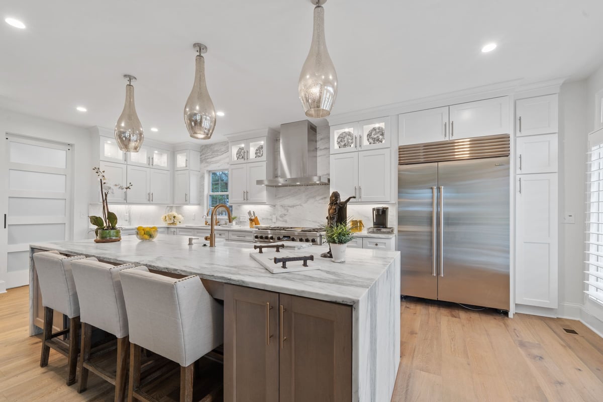 Kitchen Renovation with White Marble Detail | PAXISgroup